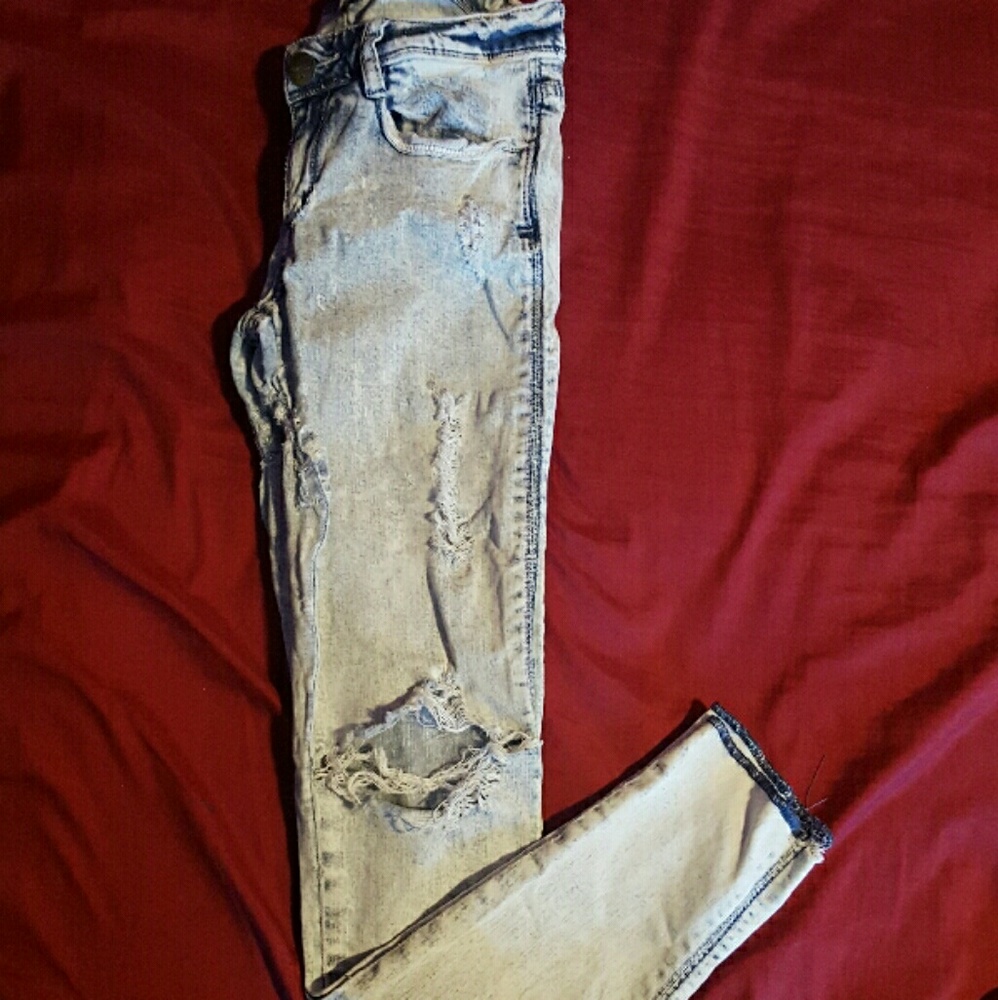 Blue acid wash skinny jeans